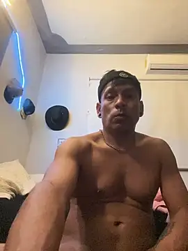 Snapshot of Capxxx chatting on 02-15-26, 12:14 Capxxx online show from 02-15-26, 12:14