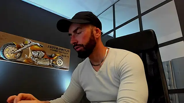 AronGrant online show from 05-18-26, 09:59