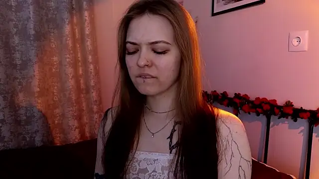 doll lol  online show from 03-31-26, 05:02