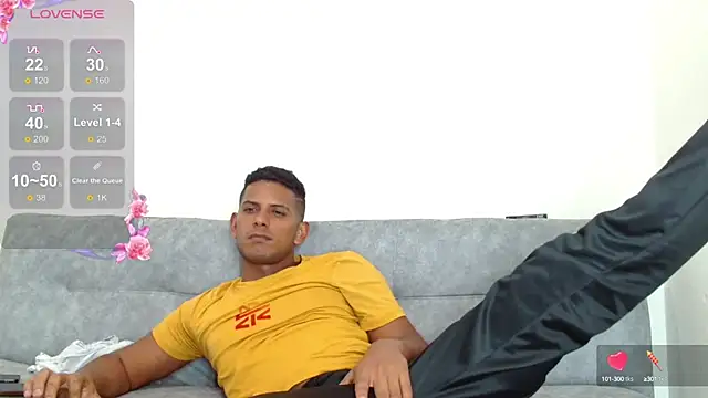 Snapshot of Chris_Dick23 chatting on 03-02-25, 06:27 Chris Dick23 online show from 03-02-25, 06:27