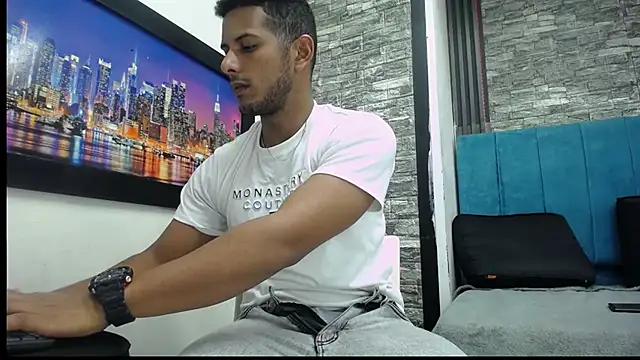 Chris Dick23 online show from 03-12-26, 04:29