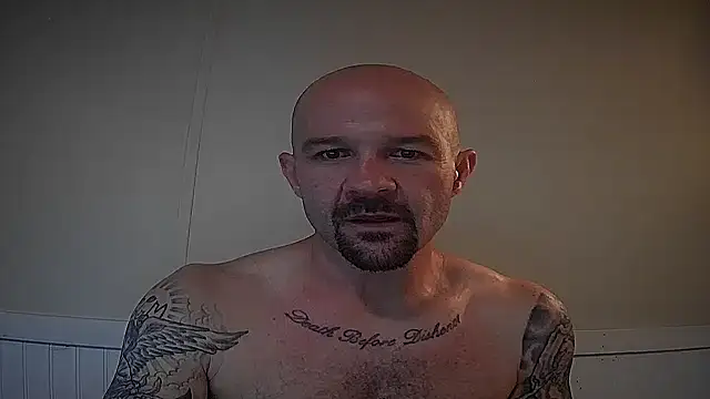 Snapshot of Kinkster615 chatting on 06-12-26, 11:14 Kinkster615 online show from 06-12-26, 11:14