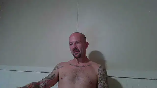 Snapshot of Kinkster615 chatting on 06-17-26, 02:25 Kinkster615 online show from 06-17-26, 02:25