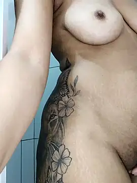 Snapshot of Su_Duarte_1 chatting on 11-06-25, 02:34 Su Duarte 1 online show from 11-06-25, 02:34