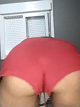 Snapshot of Su_Duarte_1 chatting on 11-13-25, 09:47 Su Duarte 1 online show from 11-13-25, 09:47