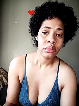 Snapshot of Su_Duarte_1 chatting on 12-04-25, 08:06 Su Duarte 1 online show from 12-04-25, 08:06