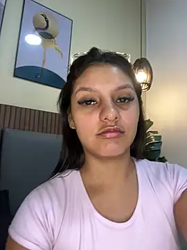 Snapshot of NicolleeEvanss chatting on 07-16-26, 10:32 NicolleeEvanss online show from 07-16-26, 10:32