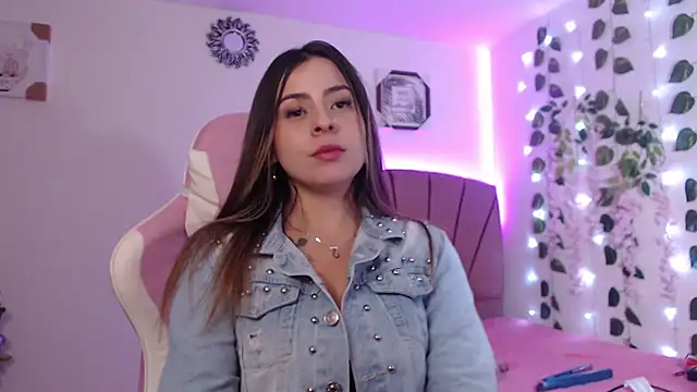 Snapshot of GabyVandriel chatting on 01-11-25, 12:44 GabyVandriel online show from 01-11-25, 12:44