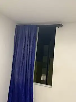 JovenDesobediente online show from 04-23-26, 04:14