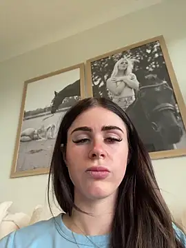 aus queen online show from 03-26-26, 10:37