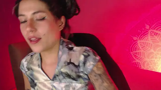 Hellen dumont online show from 02-28-25, 05:26