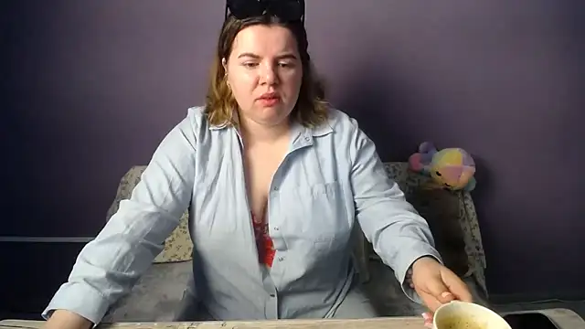 so shy online show from 06-05-26, 06:20
