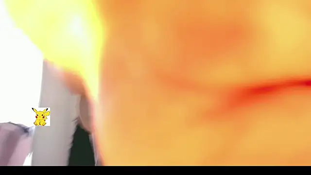 Snapshot of honey_skin chatting on 12-22-24, 02:06 honey skin online show from 12-22-24, 02:06