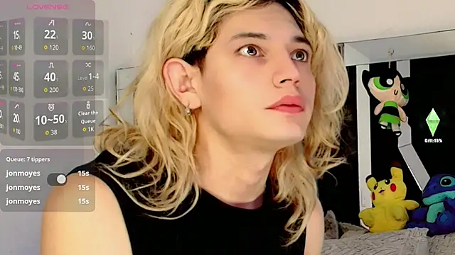 Snapshot of honey_skin chatting on 10-05-25, 04:27 honey skin online show from 10-05-25, 04:27