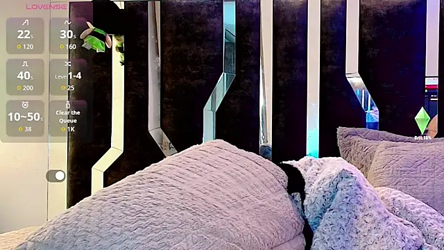 honey skin online show from 11-20-25, 04:07