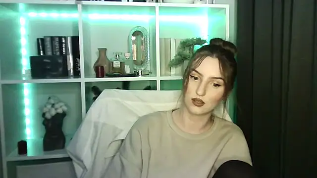 X Alisa online show from 01-16-26, 07:29