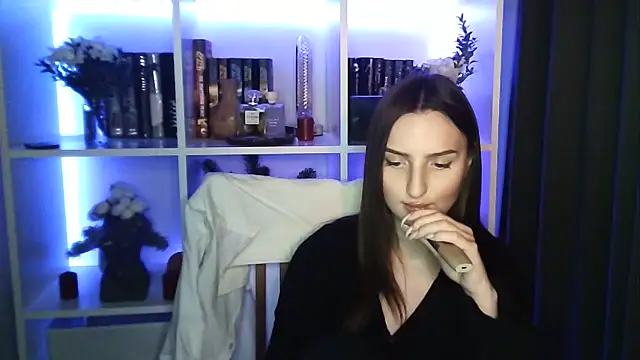 X Alisa online show from 03-11-26, 07:53