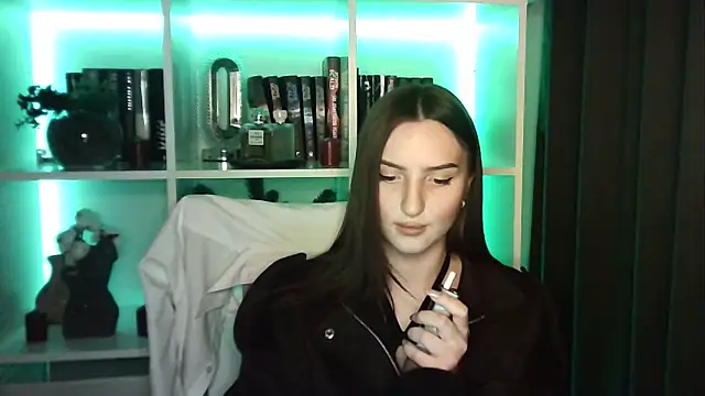 X Alisa online show from 03-20-26, 07:41