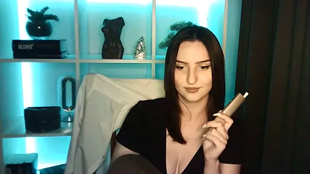 Snapshot of X_Alisa chatting on 05-25-26, 06:14 X Alisa online show from 05-25-26, 06:14