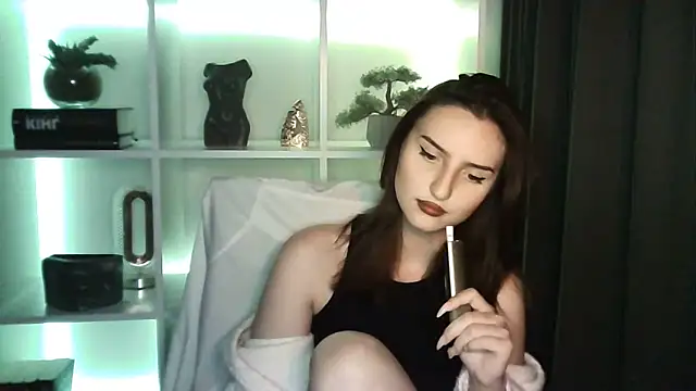 Snapshot of X_Alisa chatting on 06-03-26, 06:24 X Alisa online show from 06-03-26, 06:24