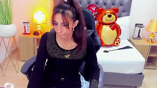 Snapshot of candy_summer28 chatting on 02-22-25, 10:31 candy summer28 online show from 02-22-25, 10:31