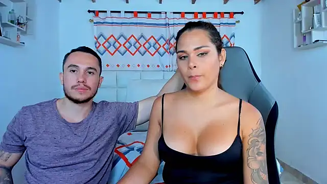 xxx sweet couple  online show from 12-04-24, 07:56
