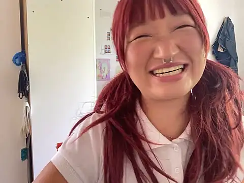 Snapshot of xxxYUKARIxxx chatting on 07-07-26, 11:36 xxxYUKARIxxx online show from 07-07-26, 11:36