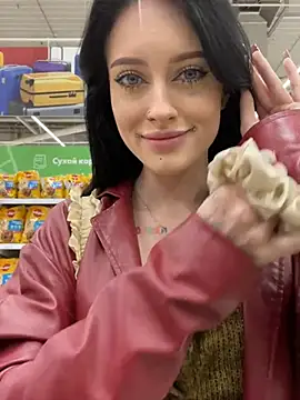 Snapshot of Melissa_crazy chatting on 01-03-25, 03:12 Melissa crazy online show from 01-03-25, 03:12