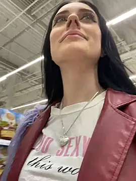 Snapshot of Melissa_crazy chatting on 01-16-25, 06:16 Melissa crazy online show from 01-16-25, 06:16