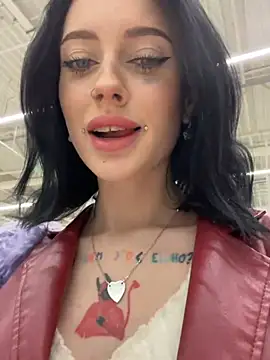Snapshot of Melissa_crazy chatting on 01-22-25, 03:29 Melissa crazy online show from 01-22-25, 03:29