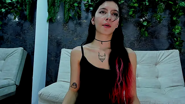 alice greco online show from 12-19-25, 06:26