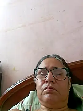  candi online show from 02-20-25, 06:02