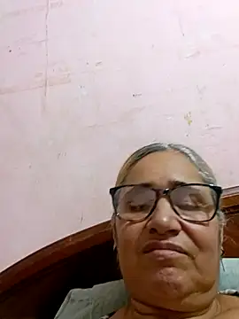  candi online show from 10-30-25, 03:19