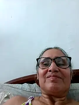 Snapshot of _candi chatting on 04-19-26, 06:21 candi online show from 04-19-26, 06:21