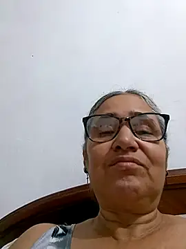 Snapshot of _candi chatting on 04-21-26, 06:52 candi online show from 04-21-26, 06:52