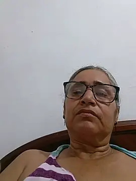 Snapshot of _candi chatting on 05-19-26, 12:11 candi online show from 05-19-26, 12:11