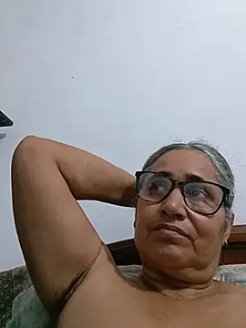 Snapshot of _candi chatting on 05-24-26, 01:21 candi online show from 05-24-26, 01:21