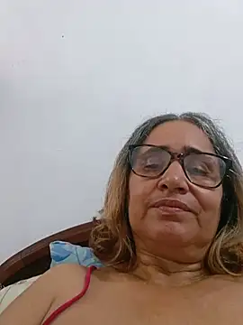 Snapshot of _candi chatting on 05-30-26, 01:30 candi online show from 05-30-26, 01:30