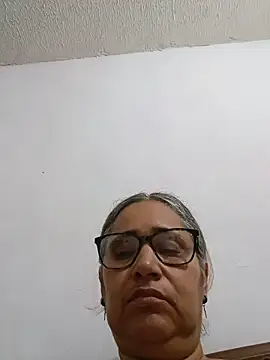 Snapshot of _candi chatting on 06-01-26, 11:01 candi online show from 06-01-26, 11:01