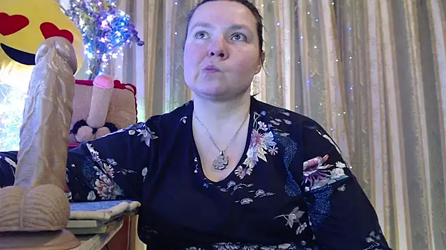 amorelara online show from 02-21-26, 09:21