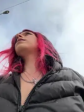 RiriRoseey online show from 12-21-25, 09:27