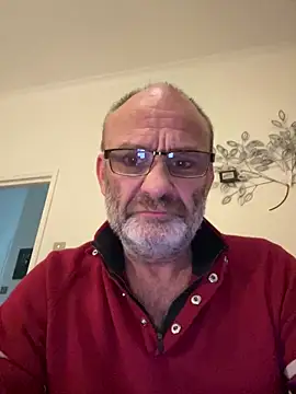 Shyboy817 online show from 02-09-26, 06:45