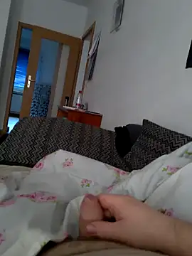 Snapshot of Henryb61 chatting on 01-03-25, 02:30 Henryb61 online show from 01-03-25, 02:30