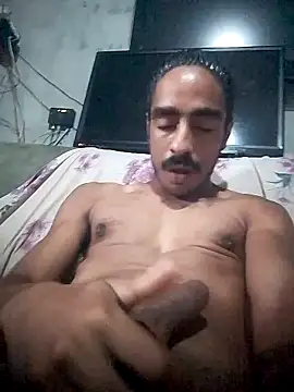 Snapshot of angelicosilva6 chatting on 02-14-25, 06:29 angelicosilva6 online show from 02-14-25, 06:29