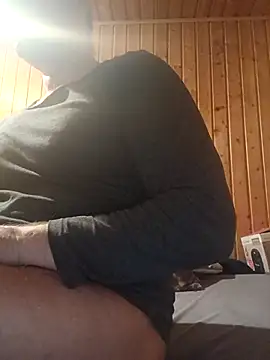 MArciQuarky online show from 12-19-25, 10:17