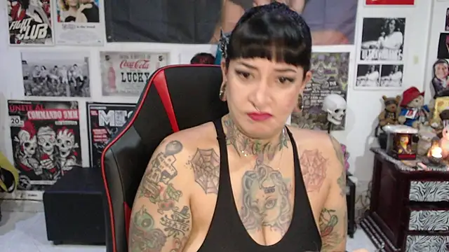 Rollyderolandia666 online show from 11-06-25, 10:32