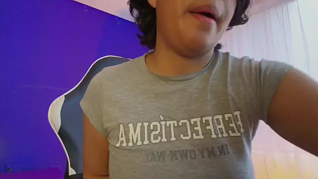 Emmapark  online show from 02-19-26, 06:37