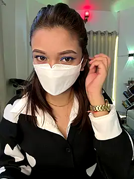 Jen jennyy1 online show from 11-18-25, 09:08