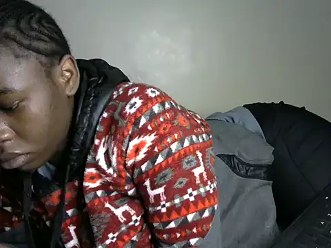 Novah  online show from 11-24-25, 01:44