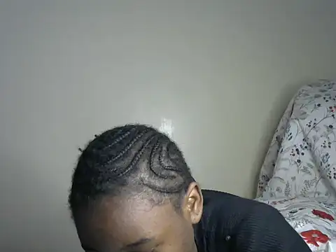 Novah  online show from 12-04-25, 08:50